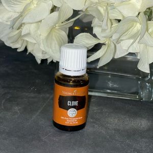 Young Living Clove Essential Oil - 15 mL